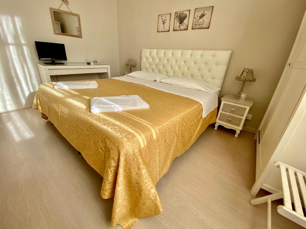 Hotel Lisa Viareggio Dış mekan fotoğraf
