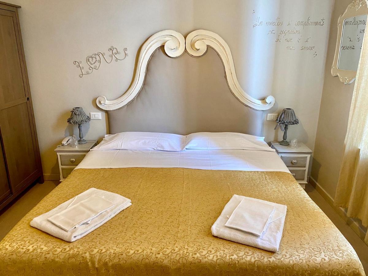 Hotel Lisa Viareggio Dış mekan fotoğraf